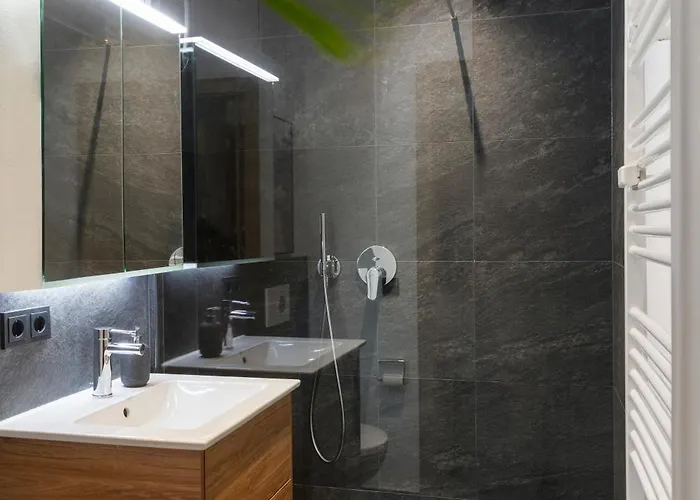 Alpine Seefeld Appartement *